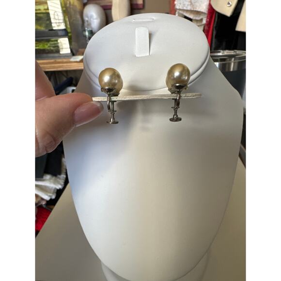 Antique Edwardian  Art Deco Vintage silver double pearl drop screwback earrings - Picture 5 of 10